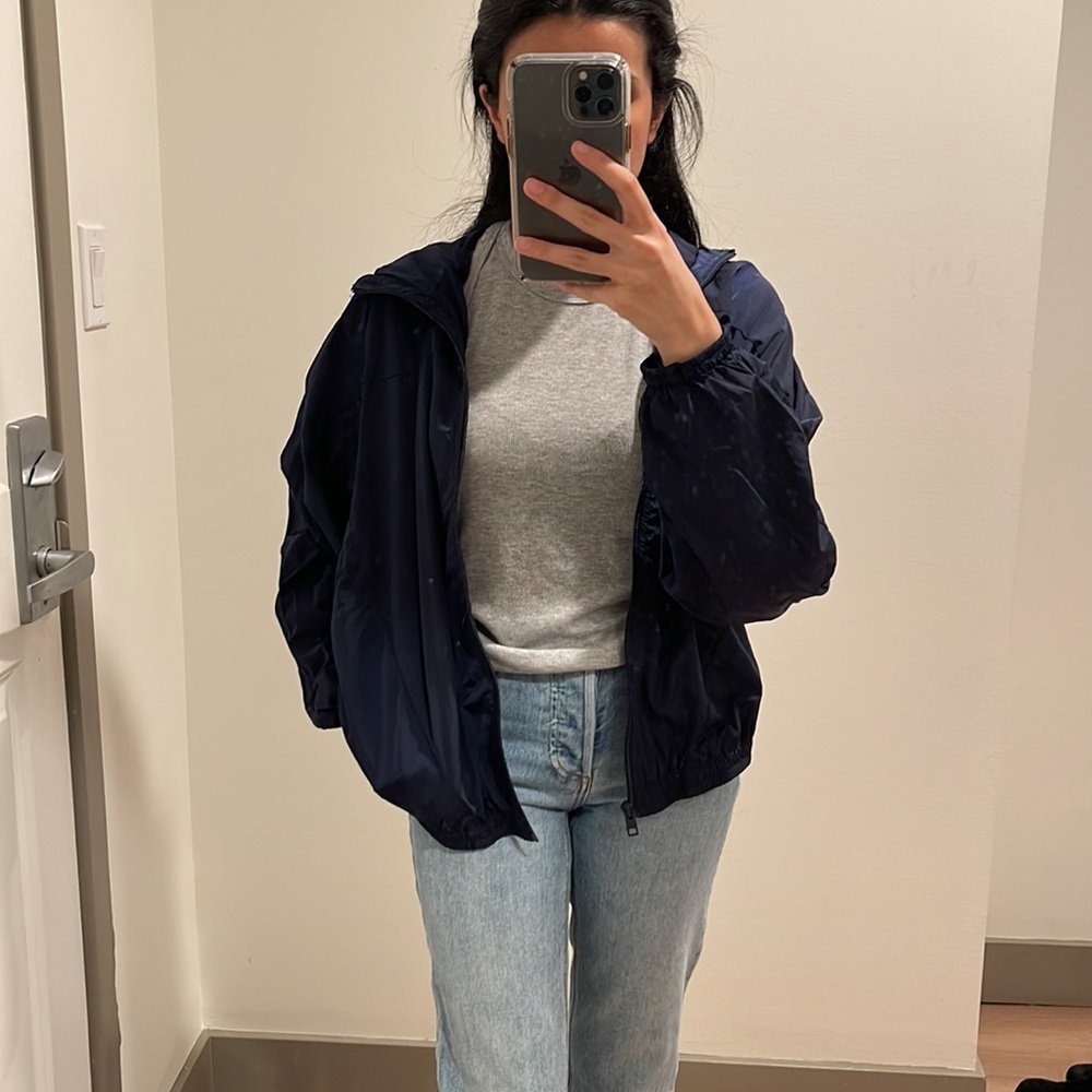 Aritzia tna windbreaker/jacket